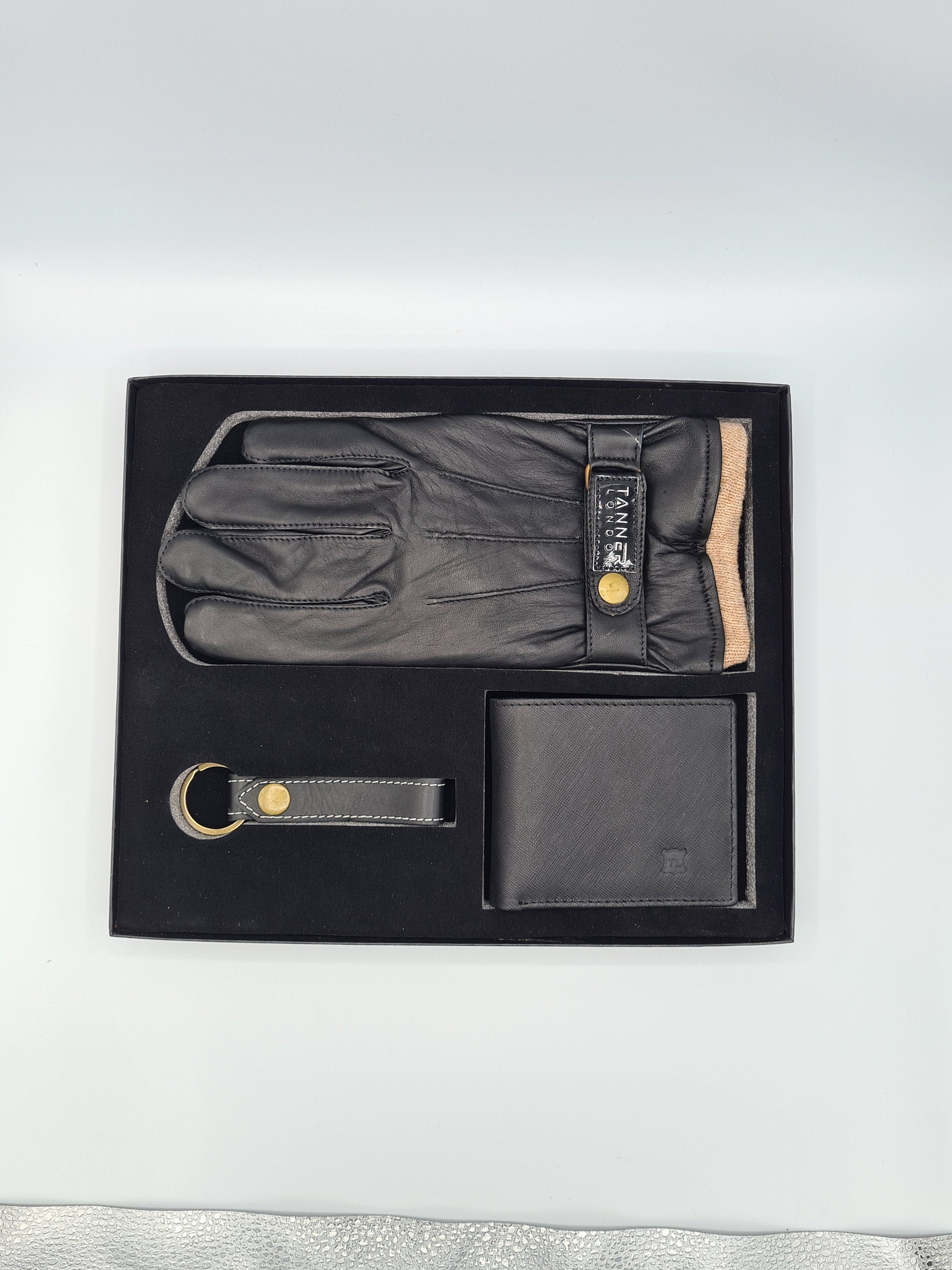 Mens Black Real Leather handmade Gloves wallet and keyring gift box for him