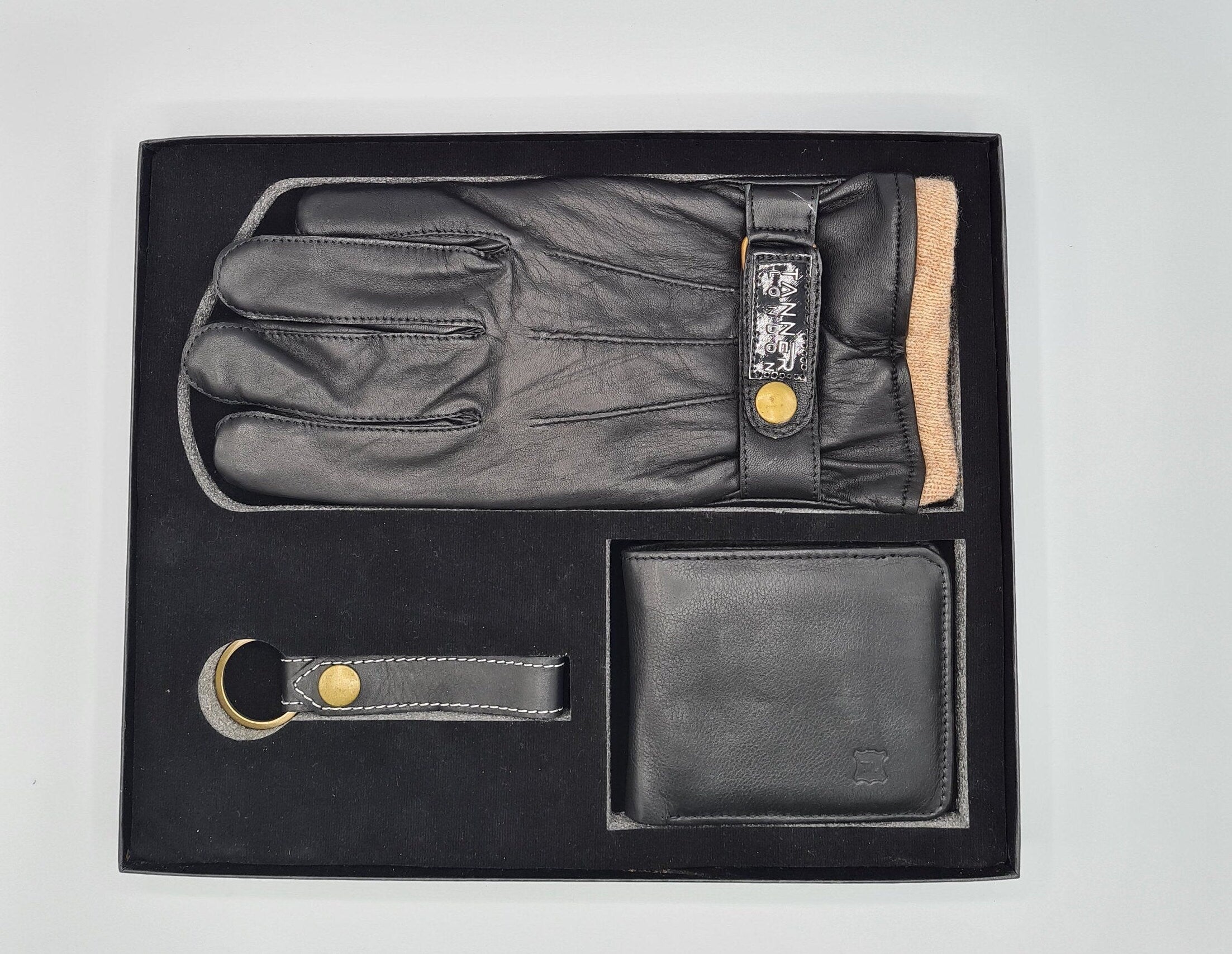 Mens Leather Gift Box: Handmade Wallet, Gloves & Keyring Set